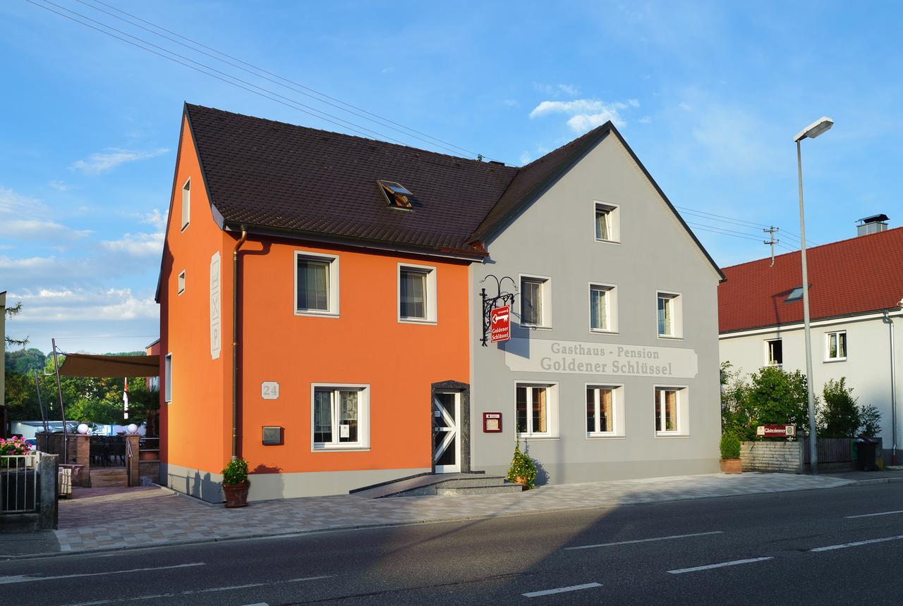 Goldener Schluessel Mit Gaestehaus Sina Nördlingen Zewnętrze zdjęcie